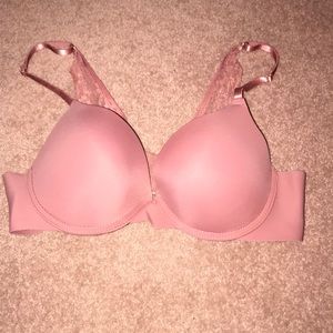 Marilyn Monroe bra